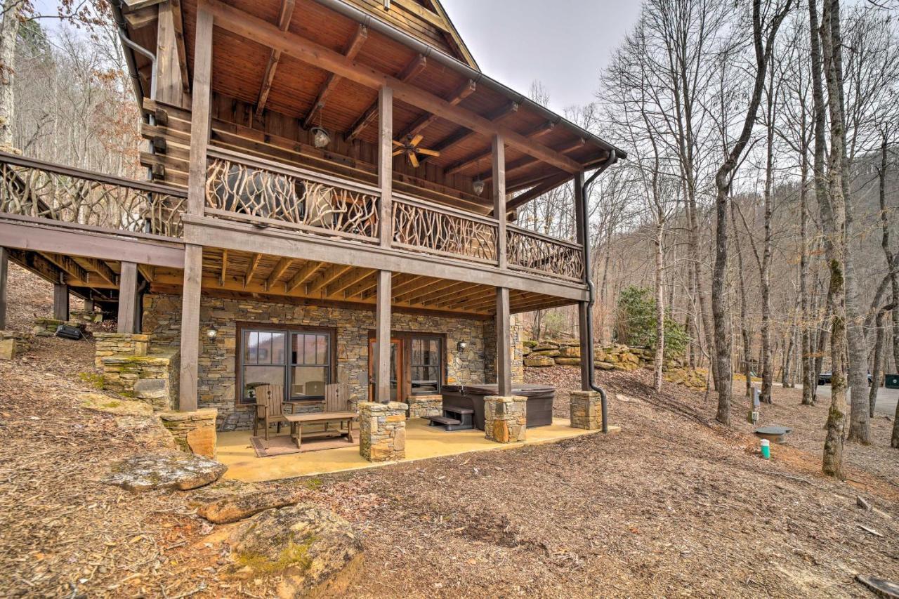 Luxury Cabin Rental In Franklin With Private Hot Tub Extérieur photo